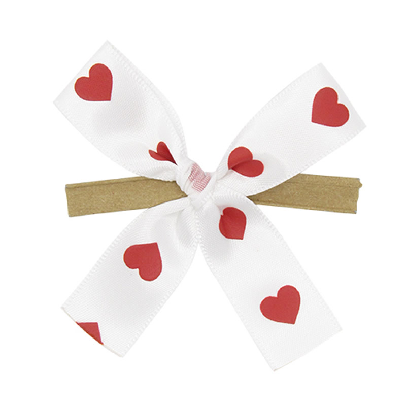 Satijnen strik wit hartjes rood 6 x 6 cm (50 stuks)