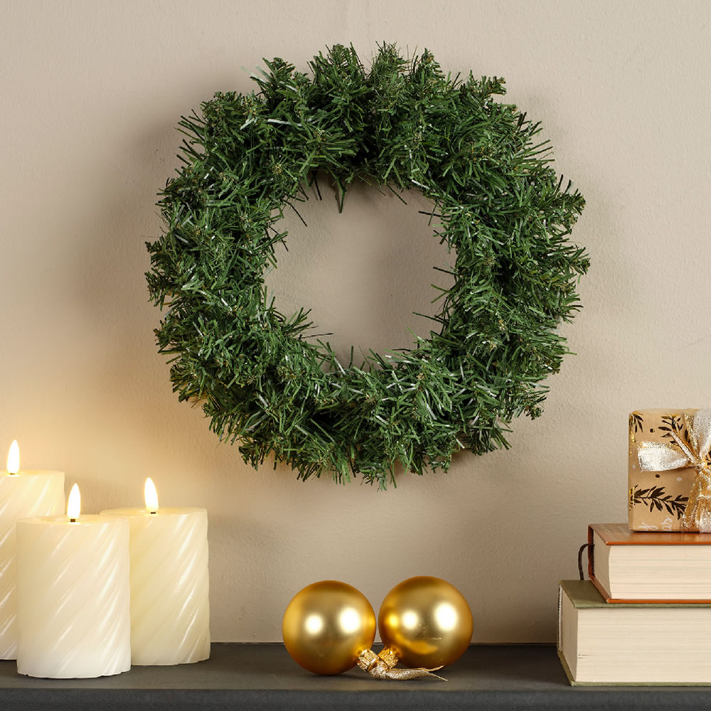 Kerstkrans groen 35 cm (per stuk)